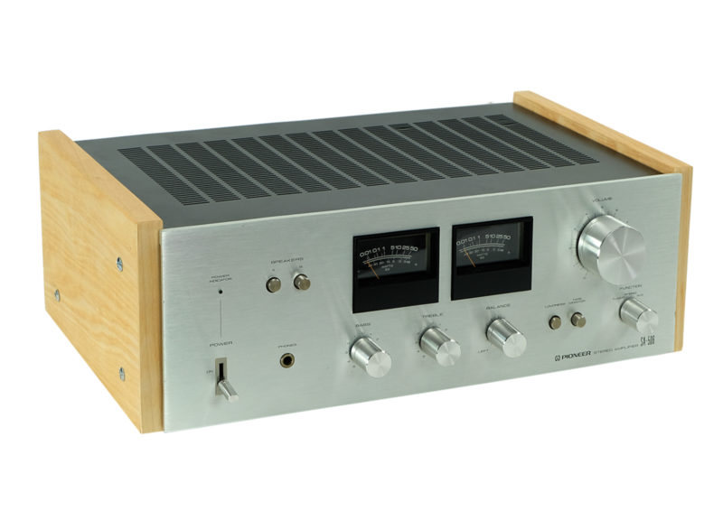 Pioneer SA 506 Stereo Amplifier