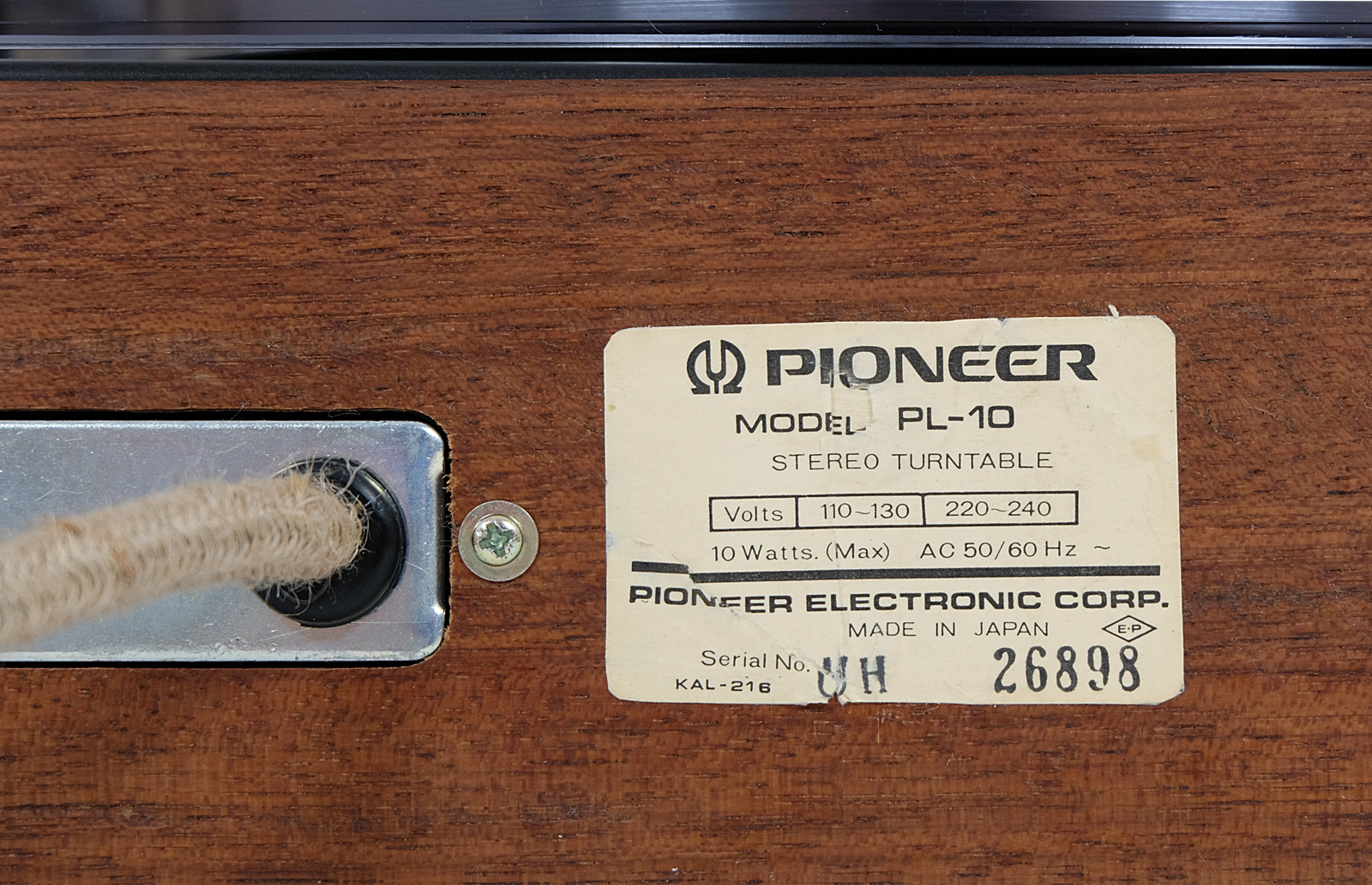Pioneer PL-10 turntable