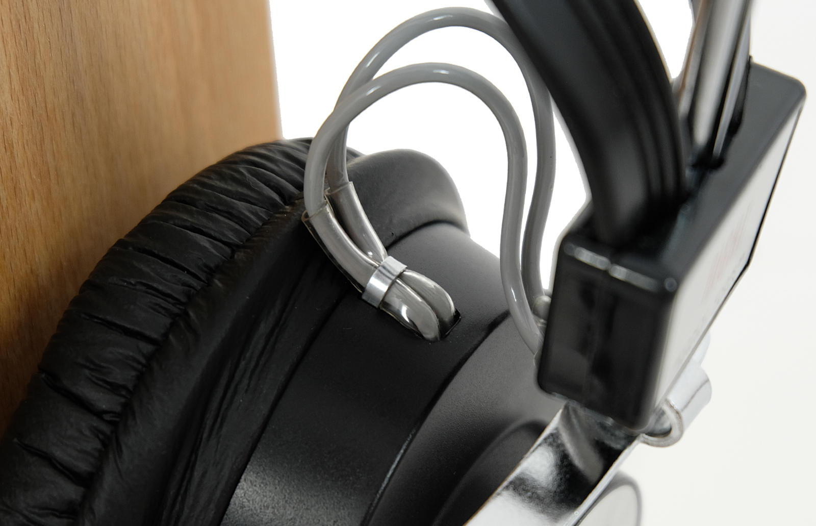 Sony DR-5A headphones