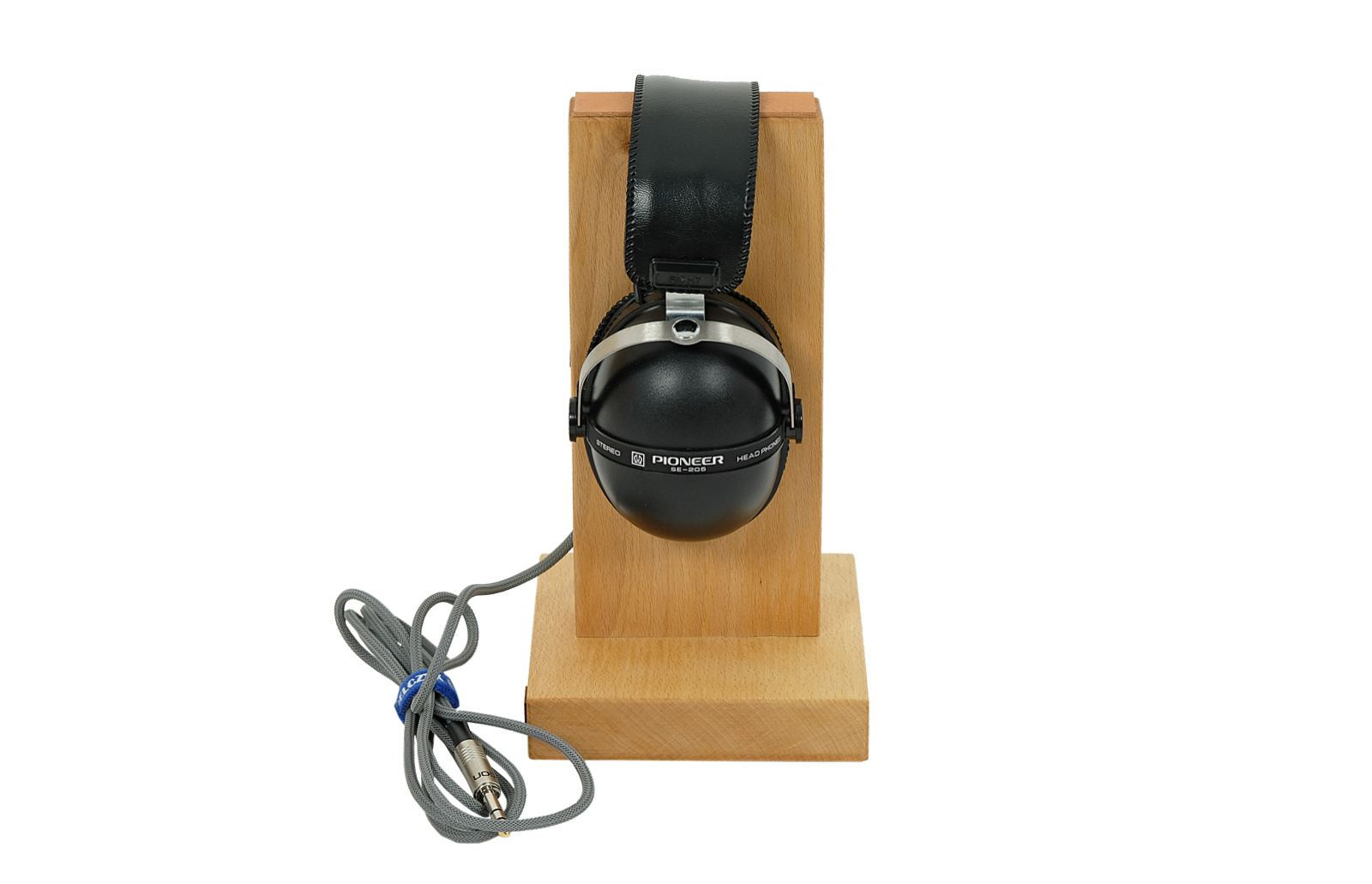 Pioneer SE-205 headphones