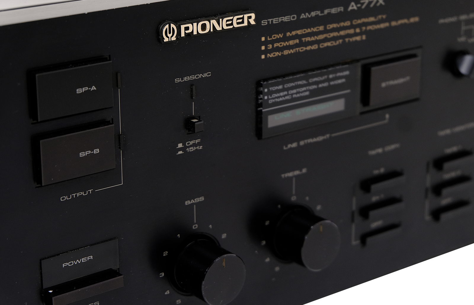 Pioneer A 77X amplifier