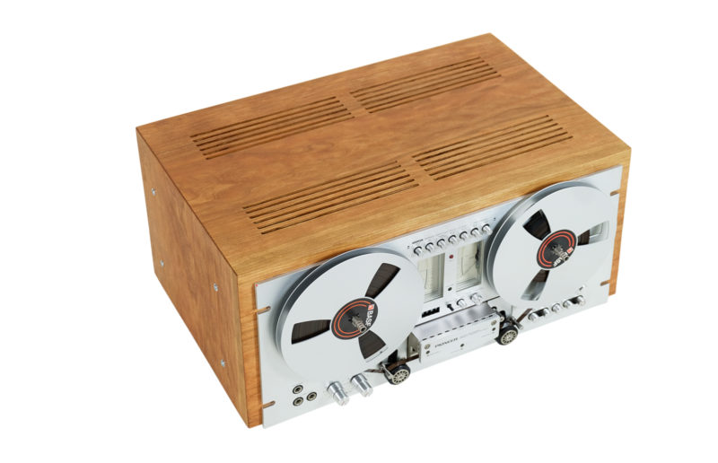 Pioneer RT 707 reel-to-reel tape recorder